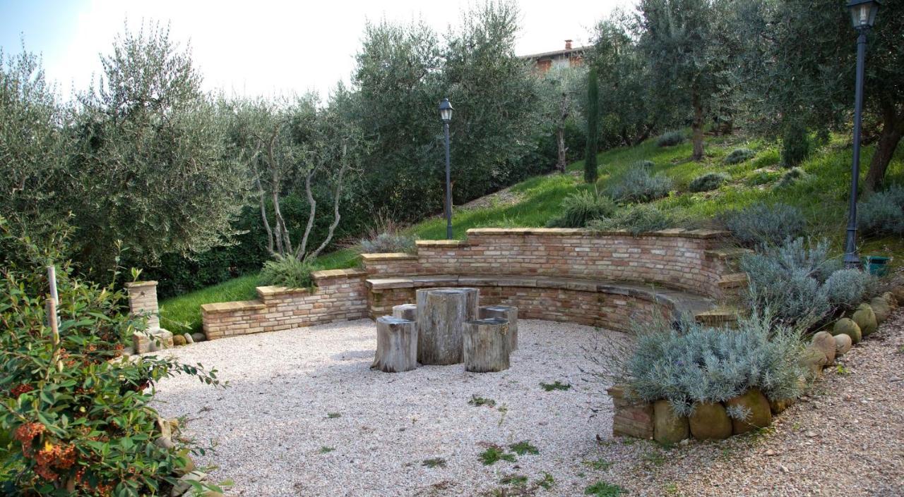 Valle Del Metauro Country House Montemaggiore al Metauro Exteriör bild